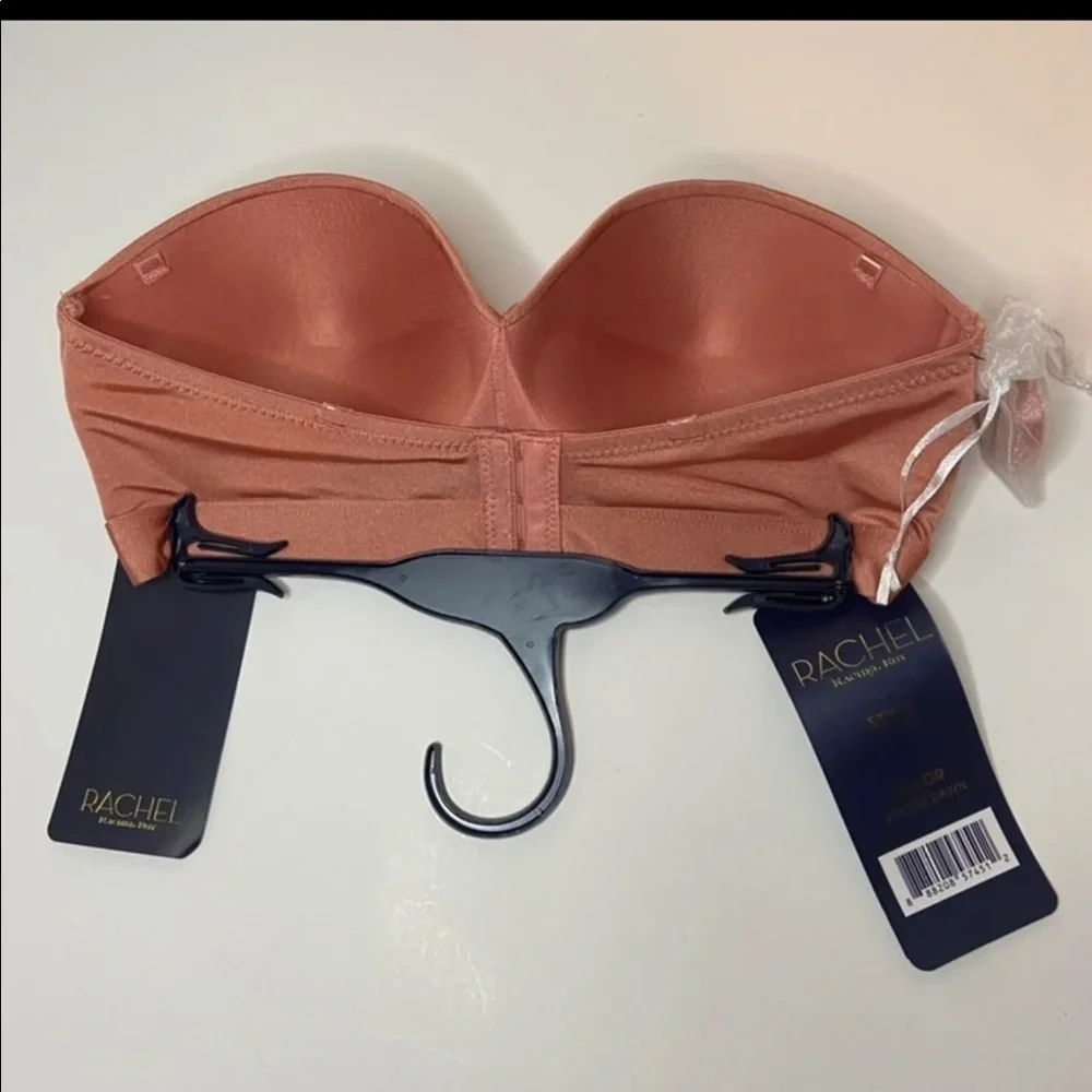 Convertible strapless bra ✨ - Picture 2 of 3